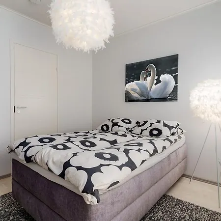 Apartment Finnish, Private Sauna By Lapland Host